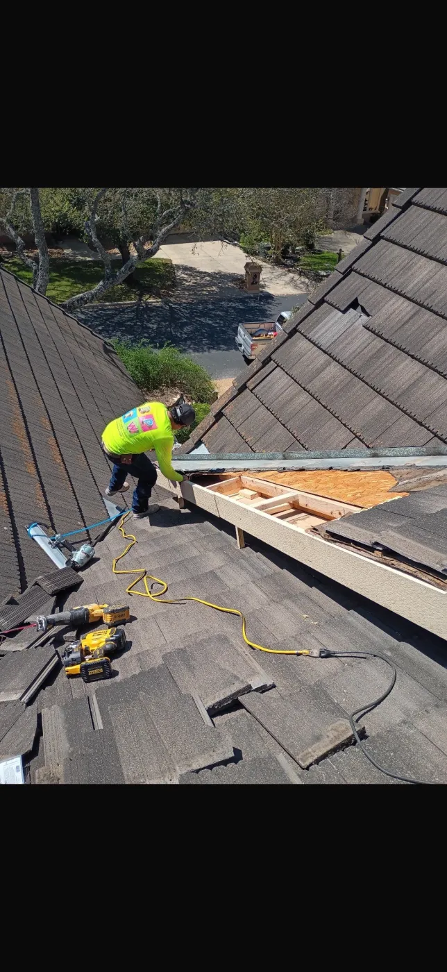 tile repair Lynx roofing Fair Oaks Texas